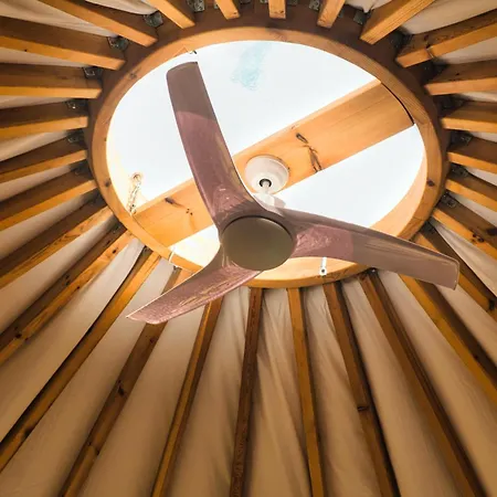 Lyxtält La Muntanera - Eco Yurt - Pool, Nature Retreat